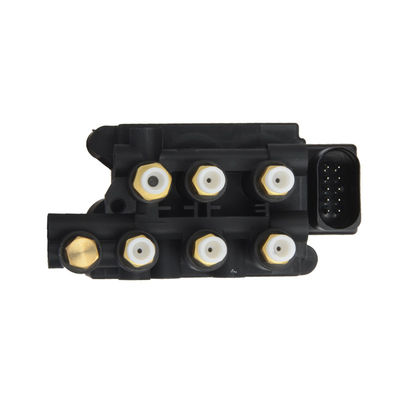 7 fori ventilano il blocchetto 33526781909 33526781910 della valvola della sospensione per BMW G11 G12
