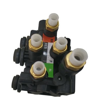 LR070246 LR037082 Blocco di valvola di sospensione ad aria per L405 L494 2012-