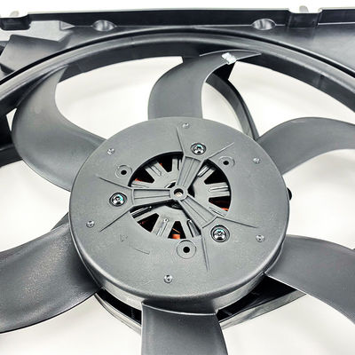 Ventilatore di raffreddamento del radiatore a fusibile protetto 12V per BMW Serie 3 2005-2012 2.0L