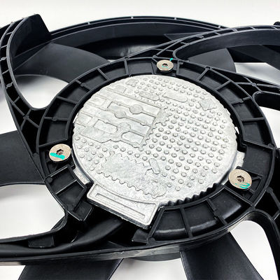 Ventilatore di raffreddamento del radiatore a fusibile protetto 12V per BMW Serie 3 2005-2012 2.0L