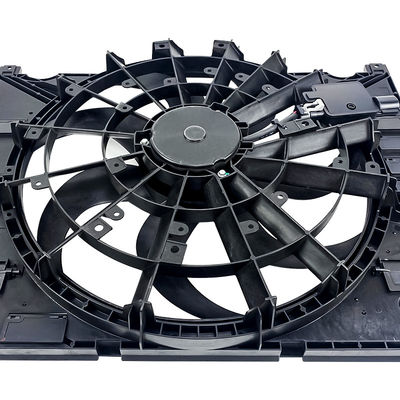 Ventilatore di raffreddamento del radiatore per auto a filo lungo per migliorare le prestazioni di raffreddamento