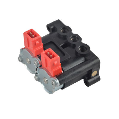 97035815302 7P0698014 95835890102 95835890300 7L0698014 Blocco di valvole di sospensione ad aria per BMW Rolls-Royce Phantom